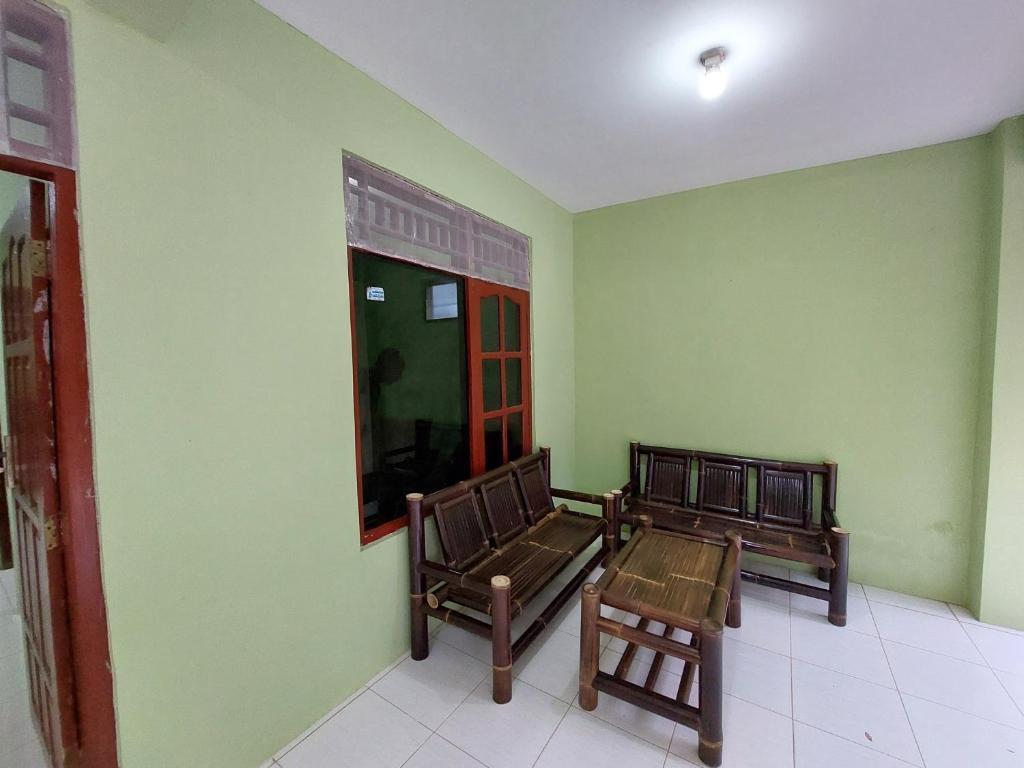 Батуретно: Homestay Bahagia Syariah