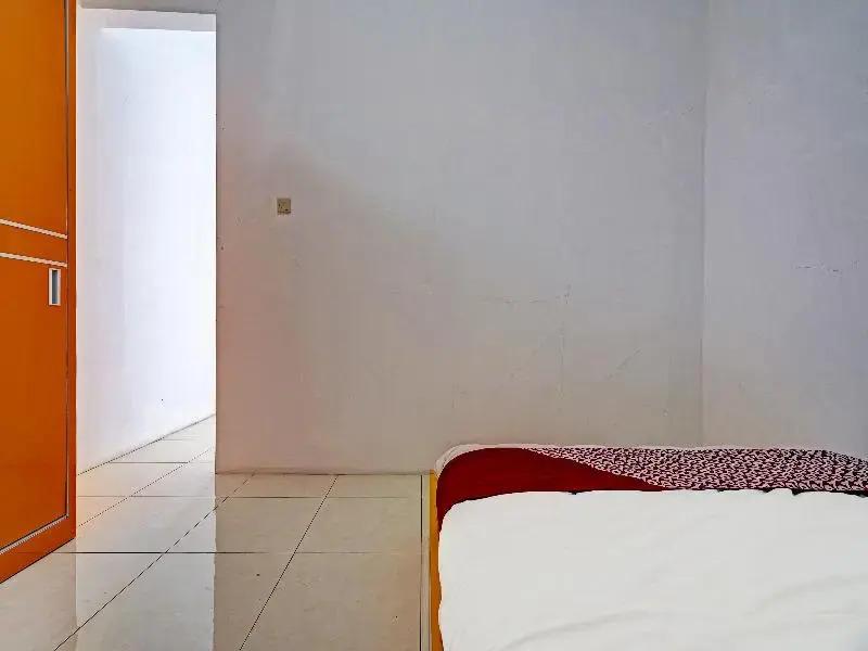 Семаранг: Guest House Le-banon Syariah By Oyo Rooms