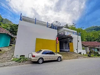 Семаранг: Guest House Le-banon Syariah By Oyo Rooms