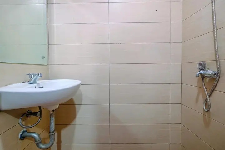 Депок: Fully Furnished with Comfortable Design Studio Apartment Margonda Residence 5