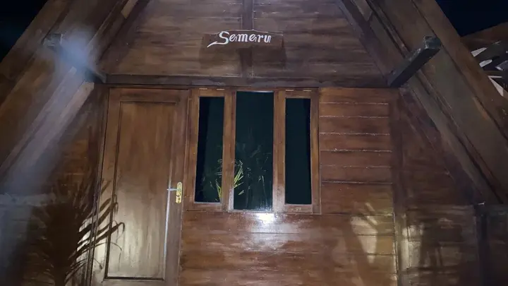 Вoнoсари: Sandhya Giri Beach Resort