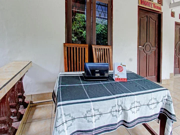 Прайя: SPOT ON 91982 Dani Homestay