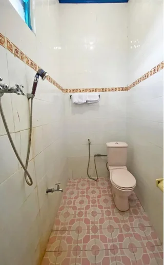 Семаранг: D Kost In Kandri Semarang