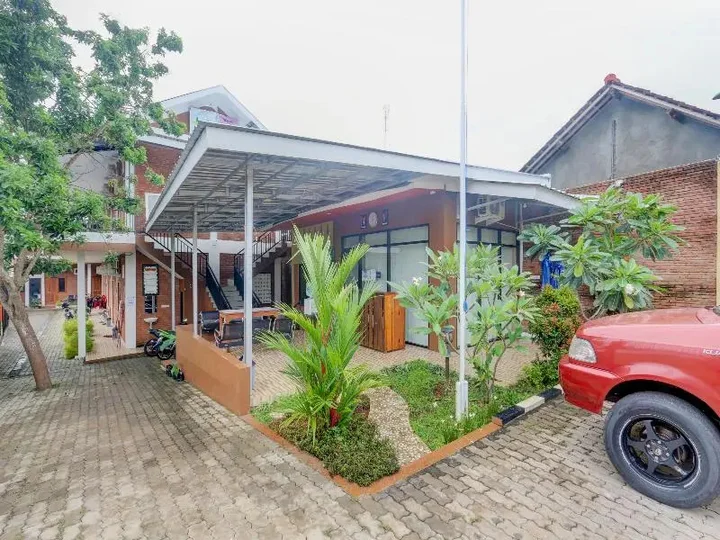 Семаранг: D Kost In Kandri Semarang