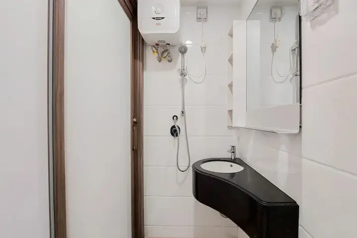 Legok: Nice And Comfortable Studio Apartment At Sky House Bsd
