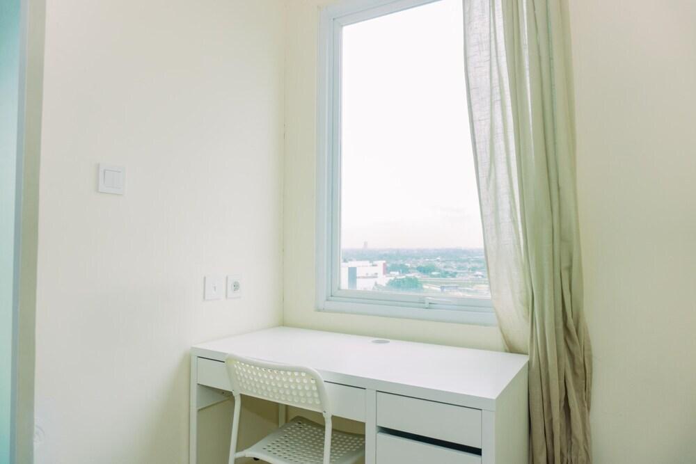 Good Deal And Simply Look Studio Apartment At B Residence — фото 3