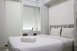 Депок: Cozy And Relaxing Studio At Transpark Cibubur Apartment