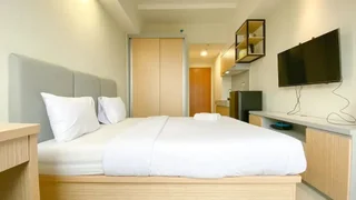 Депок: Minimalist And Nice Studio Apartment At Evenciio Margonda