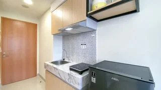 Депок: Minimalist And Nice Studio Apartment At Evenciio Margonda