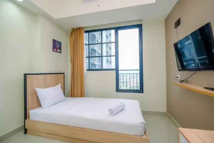 Nice 2Br At 26Th Floor Evenciio Margonda Apartment — фото 3