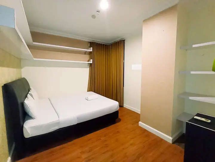 New Furnished And Comfort 3Br At Sejahtera Apartment — фото 1