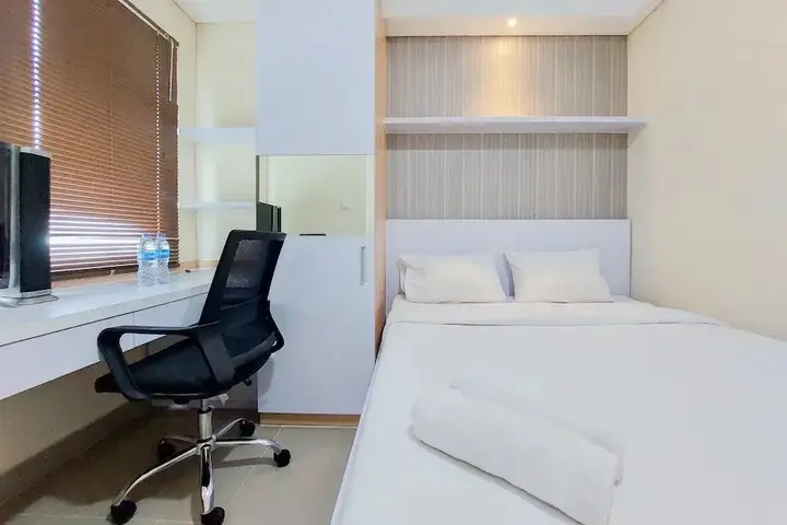 Best Homey Studio Apartment At B Residence — фото 3