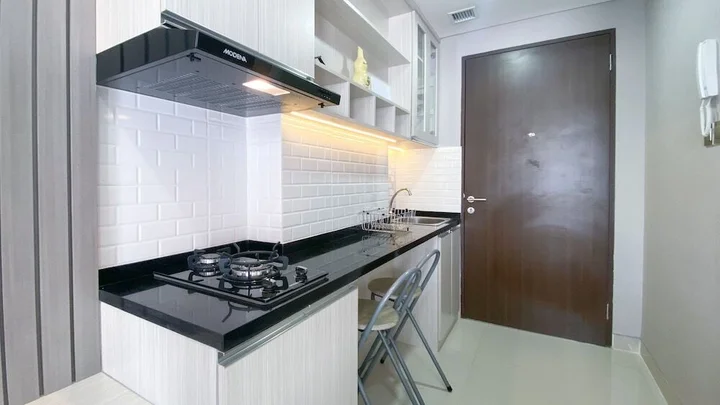 Депок: Simple And Cozy Living Studio Transpark Cibubur Apartment