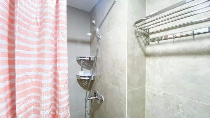 Депок: Simple And Cozy Living Studio Transpark Cibubur Apartment