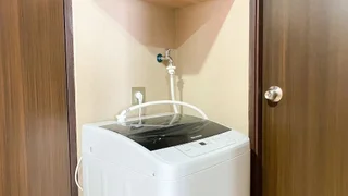 Депок: Comfort And Cozy Living 2Br Apartment At Transpark Cibubur