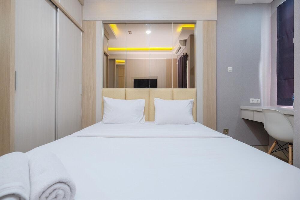 Cozy And Nice Studio At Transpark Cibubur Apartment — фото 2