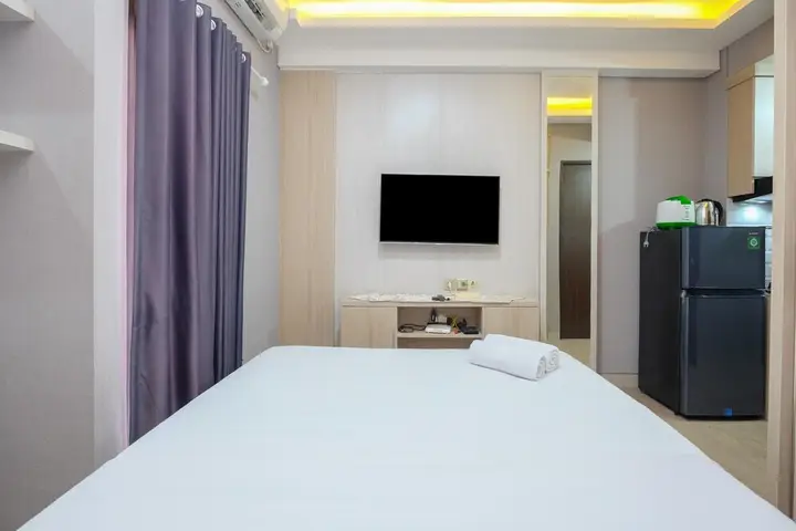 Cozy And Nice Studio At Transpark Cibubur Apartment — фото 5