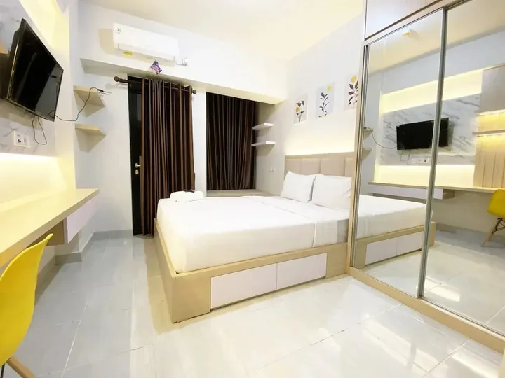 Семаранг: Fancy And Nice Studio At The Alton Apartment