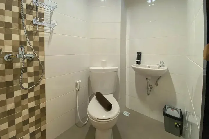Семаранг: Good Deal And Tidy Studio The Alton Apartment