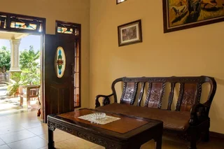 Медан: OYO 92430 Anora Homestay