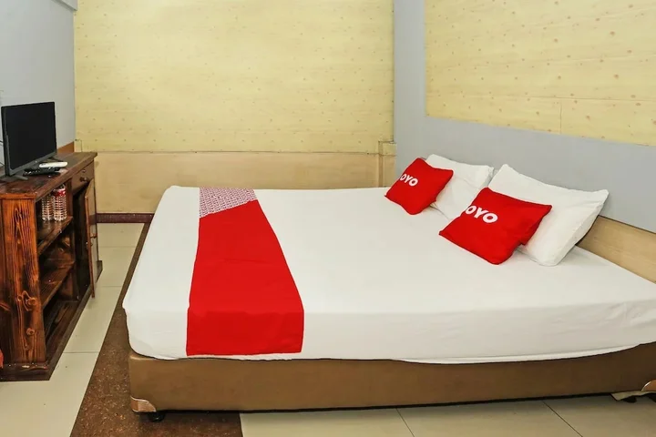 Тангеранг: OYO 92470 Hotel Sahabat 2