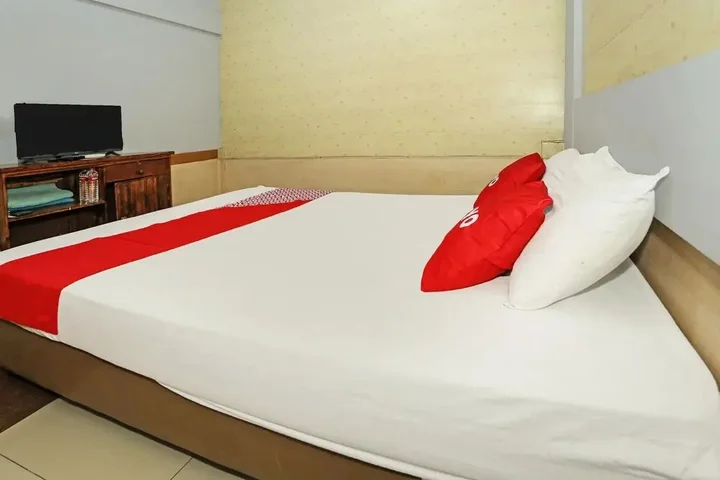 Тангеранг: OYO 92470 Hotel Sahabat 2