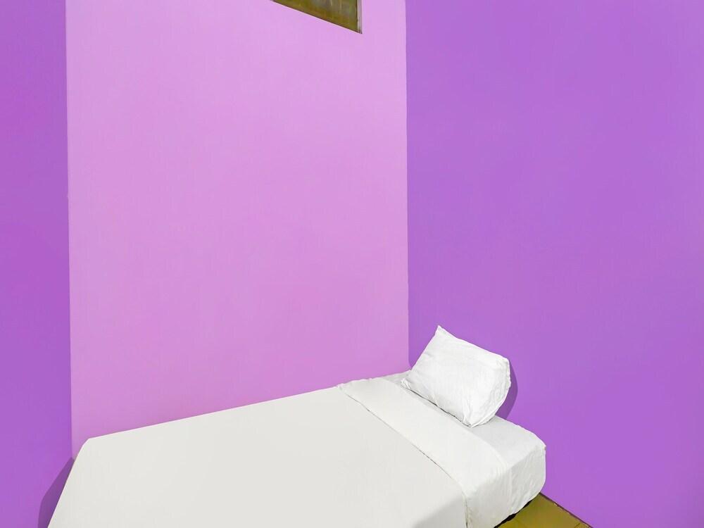 Батам: SPOT ON 92389 Fendi Homestay Syariah