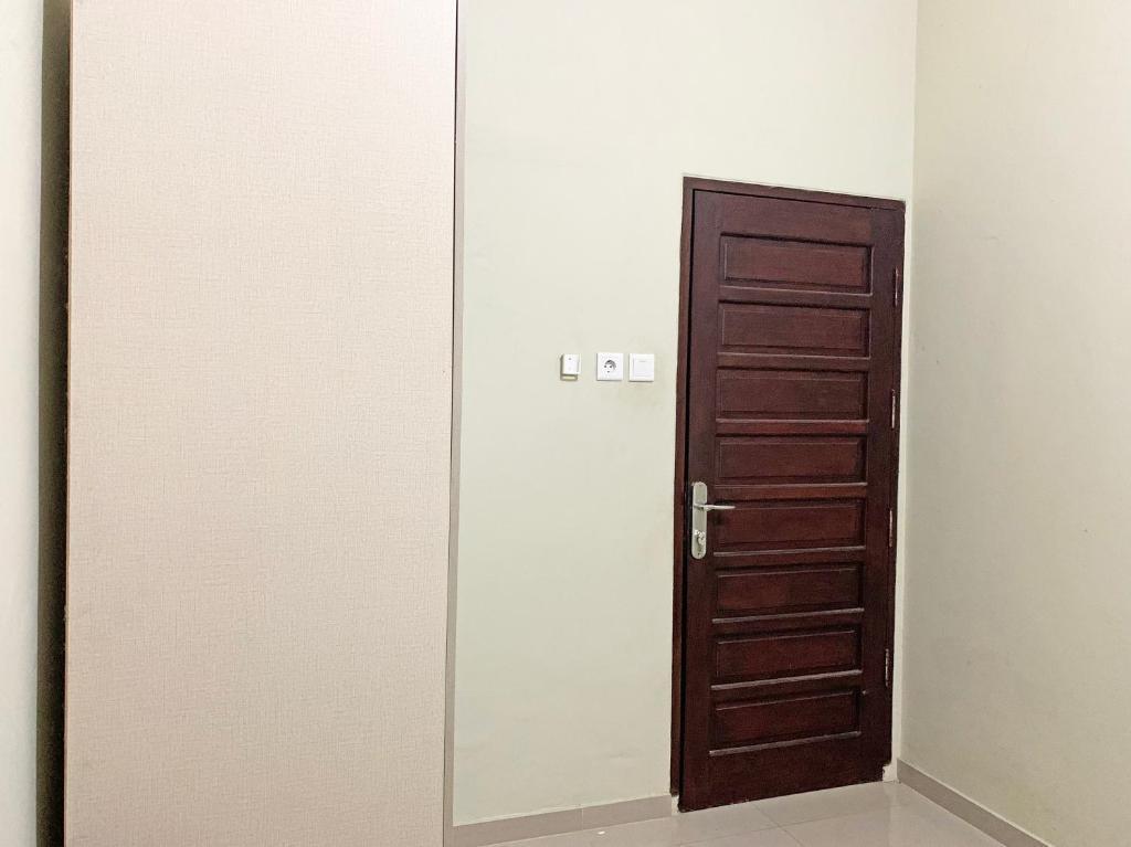 Баликпапан: SPOT ON 92042 Sumber Rejo Homestay