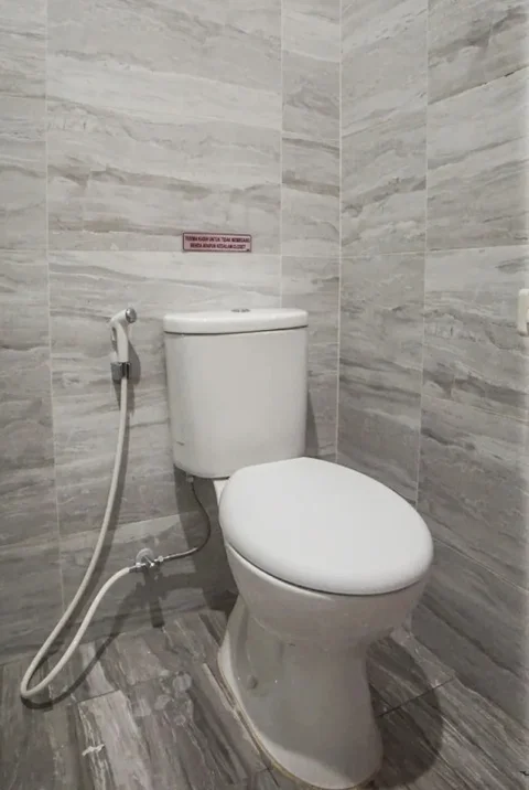 Медан: SUPER OYO Capital O 92066 Papakoel Hotel & Cafe
