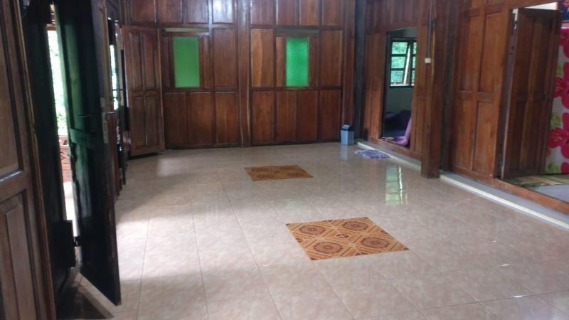 Батуретно: Homestay Mbah Mul by ZUZU