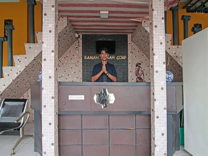 Пеканбару: SPOT ON 91761 Ramah Tamah Homestay Syariah