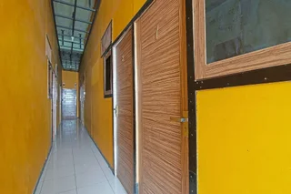 Пеканбару: SPOT ON 91761 Ramah Tamah Homestay Syariah