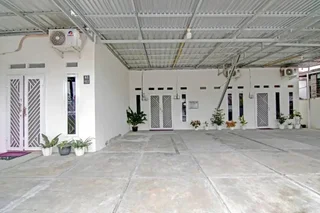 Пеканбару: Guest House 513 Syariah By OYO