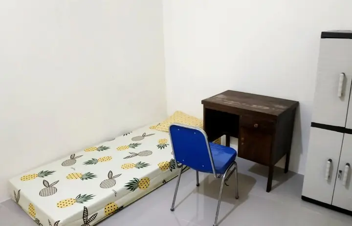 Джакарта: Kabin Kapsul Halte UI Depok - Male Only