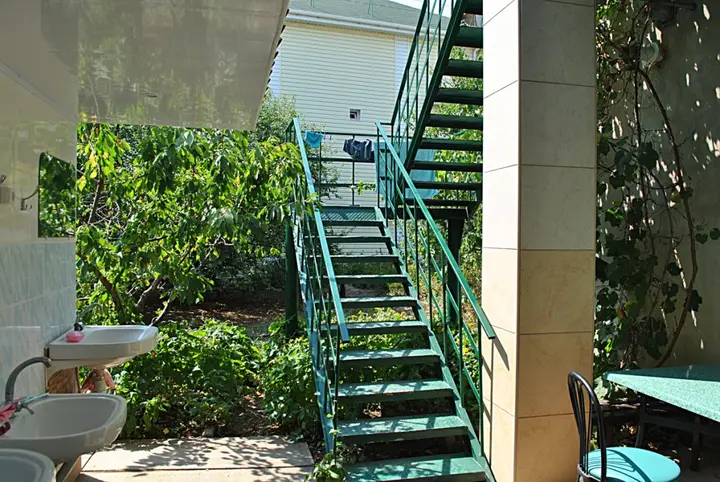 Николаевка: Guest House U Liudmily