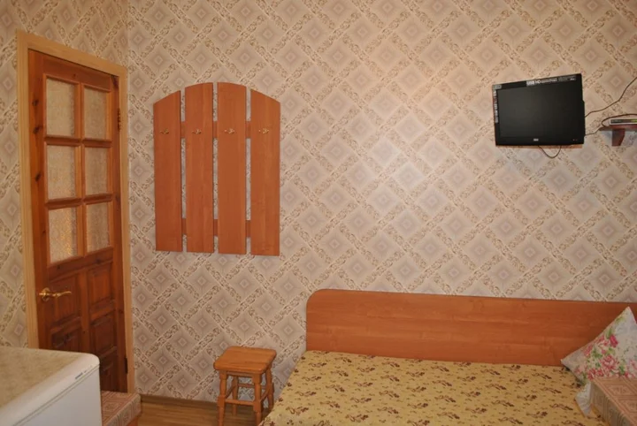 Николаевка: Guest House U Liudmily