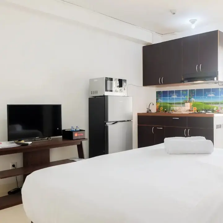 Джакарта: New Studio at Bassura City Apartment near Shopping Mall