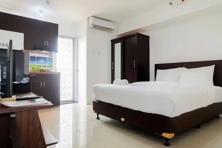 Джакарта: New Studio at Bassura City Apartment near Shopping Mall