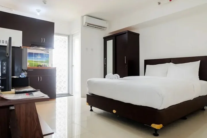 Джакарта: New Studio at Bassura City Apartment near Shopping Mall