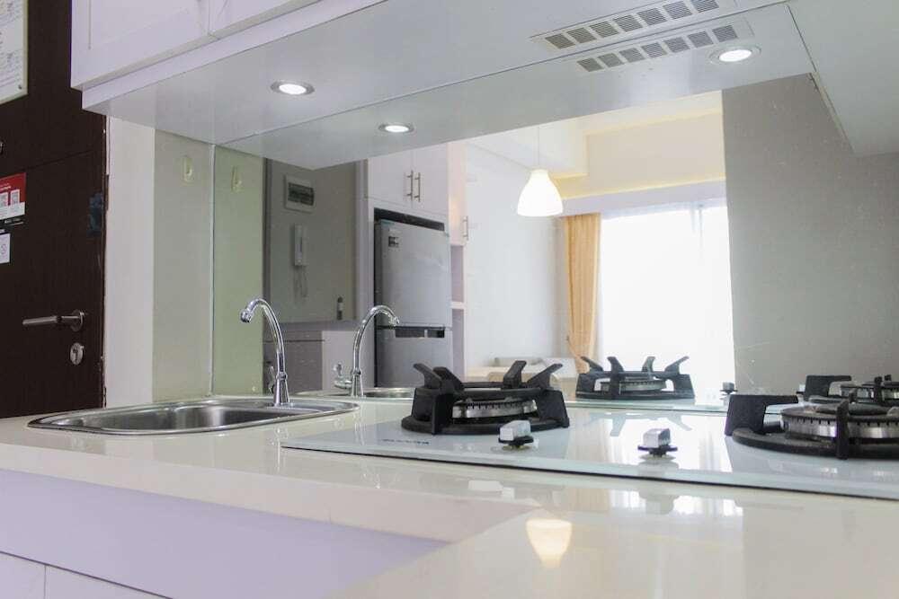 Legok: New and Comfort 1BR at Saveria Apartment
