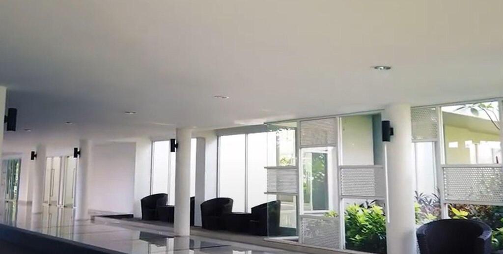 Best Studio Unit with Pool View Casa De Parco Apartment — фото 2