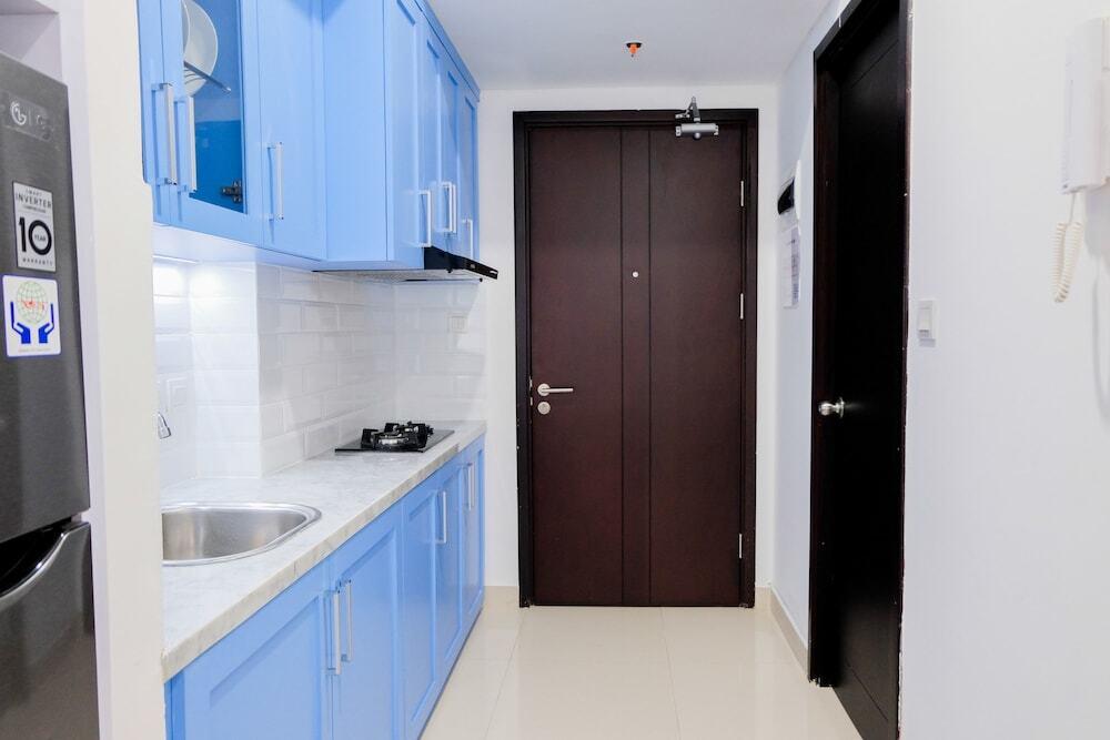 Legok: Elegant Studio Apartment at Casa De Parco near ICE BSD