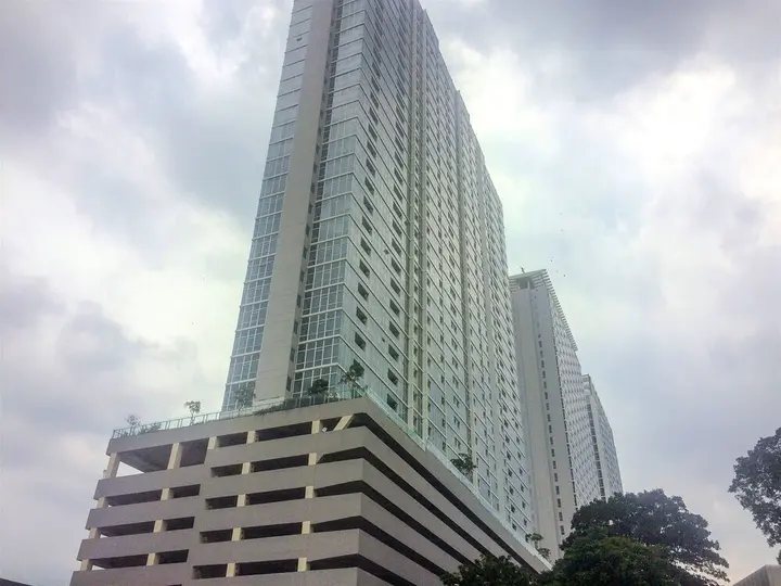 Джакарта: Spacious Studio Menteng Park Apartment