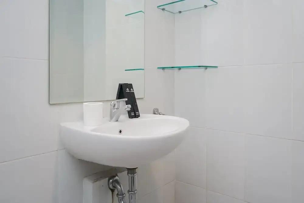 Legok: Homey And Simply 1Br At Casa De Parco Apartment