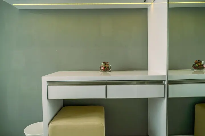 Legok: Cozy Living 1BR at Casa de Parco Apartment
