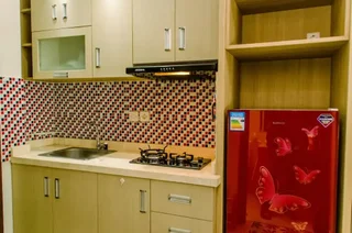 Legok: Comfy Studio At Saveria Bsd City Apartment