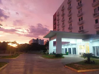 Тангеранг: Hariss Inn Bandara