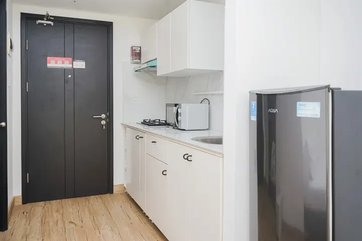 Legok: Fancy And Nice Studio Room At Casa De Parco Apartment