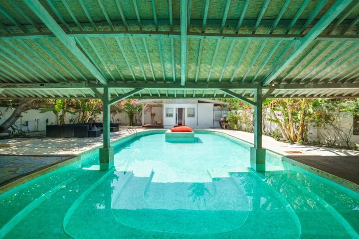 Гили-Мено: Villa Merano