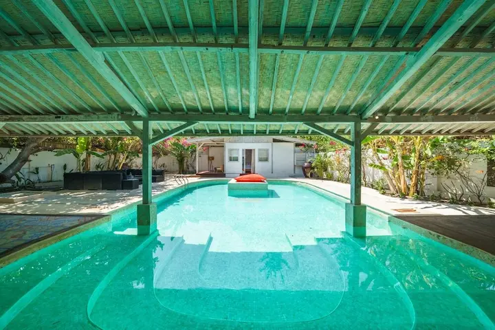Гили-Мено: Villa Merano